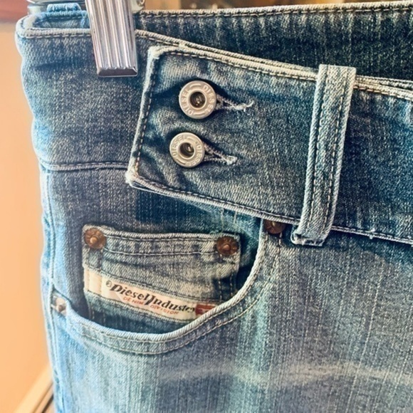 ✨💙✨ Vintage Diesel Jeans Front Zip Side Button Vintage Wash✨👖✨ Size 29✨💙✨ - Picture 5 of 7